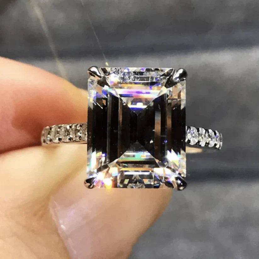 Bettina Lorenzi ring | Hvidguld